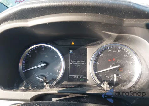 2018 Toyota Highlander Xle z USA, uszkodzony, nr VIN 5TDJZRFH8JS906164